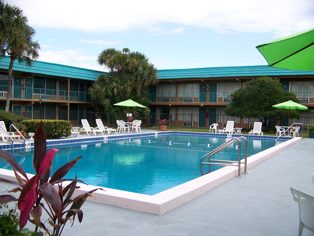 Budget Inn And Suites Orlando West Εξωτερικό φωτογραφία